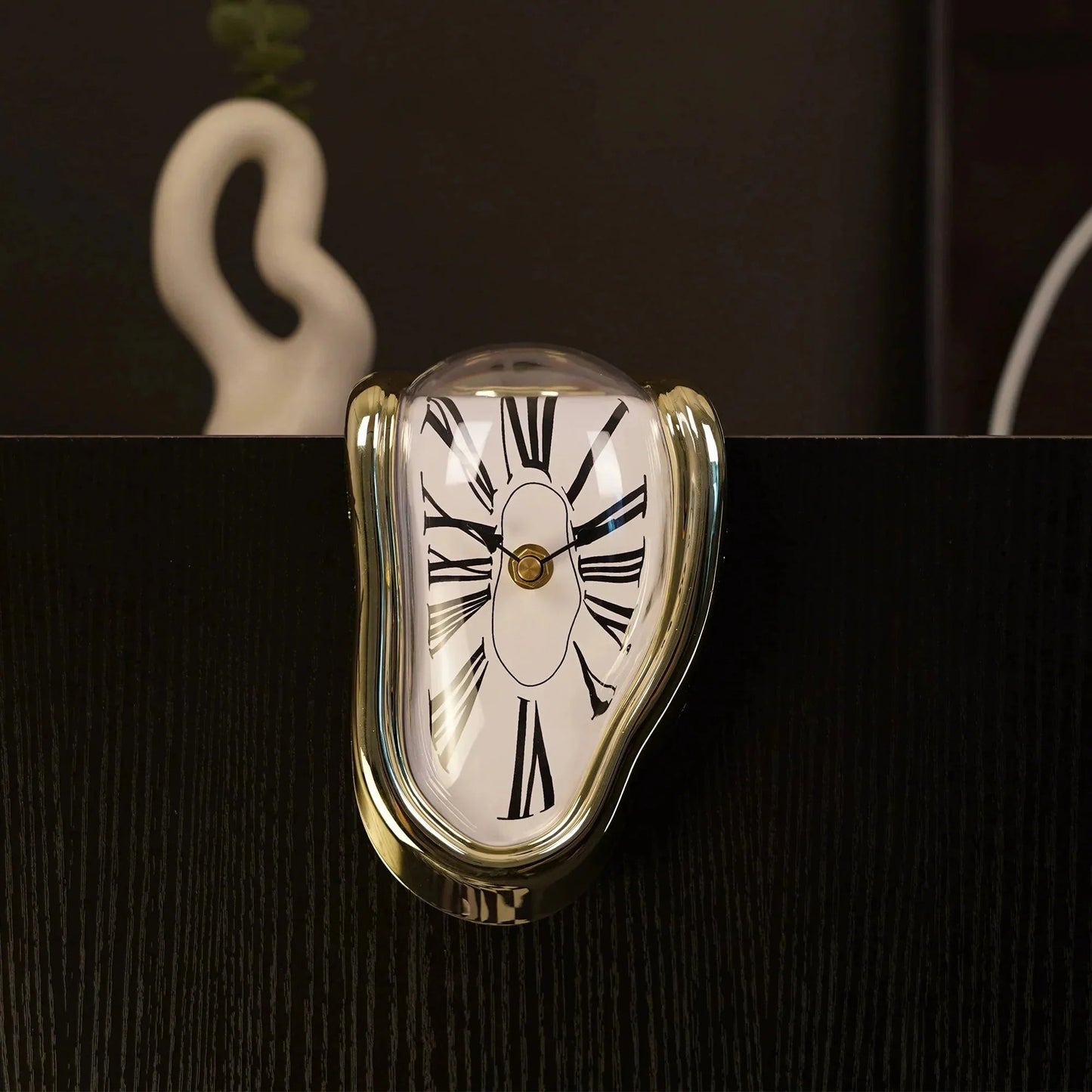 DALI Melting Clock - Domotech Services