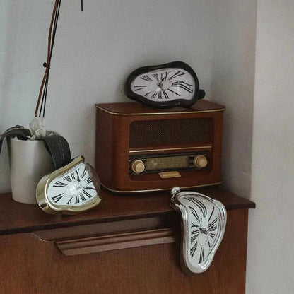 DALI Melting Clock - Domotech Services