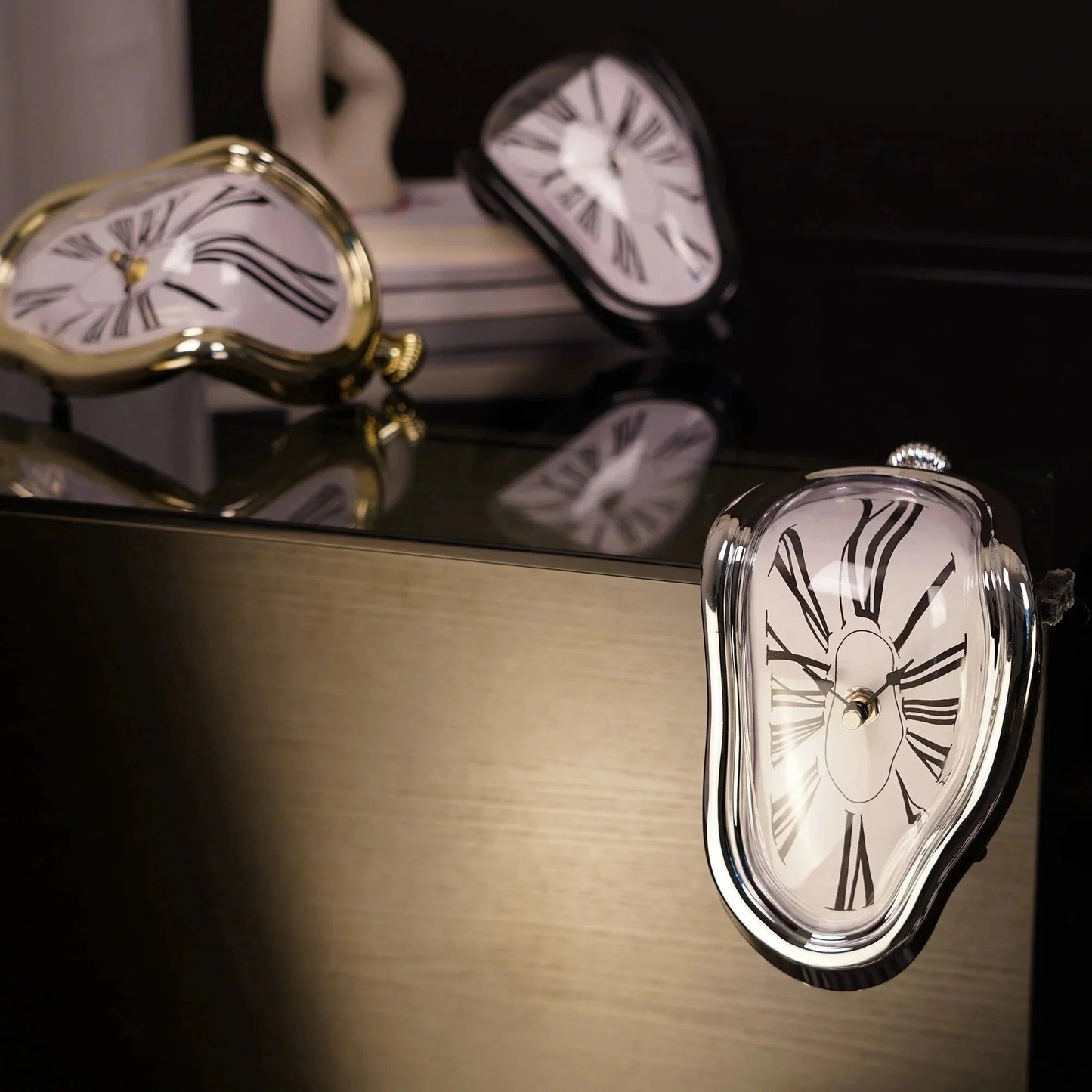 DALI Melting Clock - Domotech Services