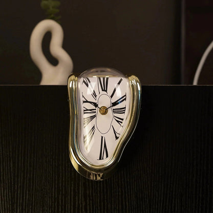 DALI Melting Clock - Domotech Services